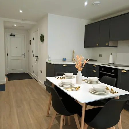 Arena Luxury Appt Apartment