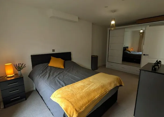 Апартаменти Arena Luxury Appt